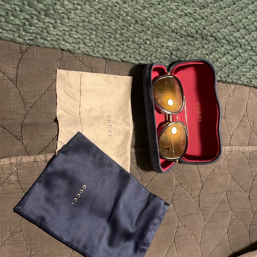 Gucci aviator sunglasses
